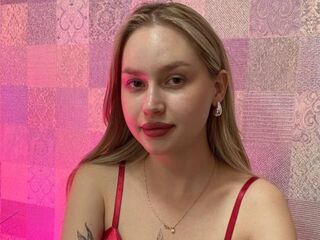 live show CarolineCoxy