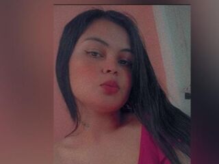 webcam girl CataleyaLux