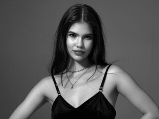 girl showing pussy CelesteDecket