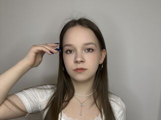 cam slut chat room CharleneAplin