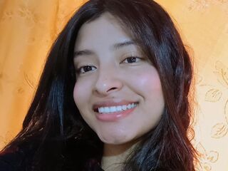 striptease cam ChloeRocher