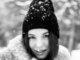 cam hooker chatroom CurtisStelmack