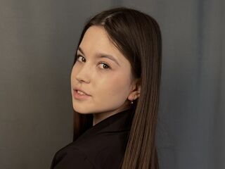 chatroom sex DarlineAugeri