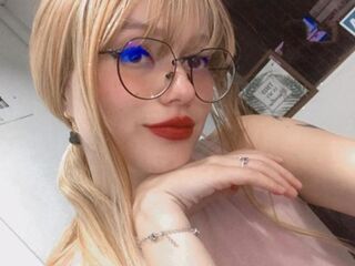 free nude cam DiamondRuso