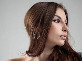 naked girl with webcam fingering DionnaTalone