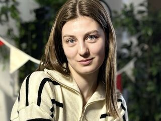 camwhore masturbating DonnetteHolck