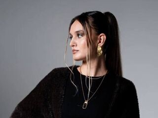 adult video chat EileenChaton