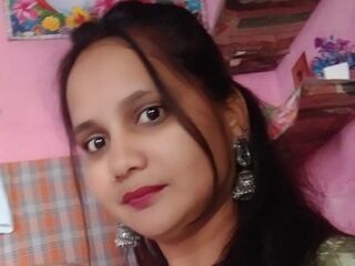 naughty chatroom EmiliaWalker