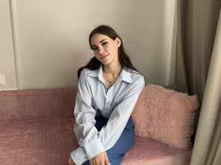 chat room live sex show EmilyWite