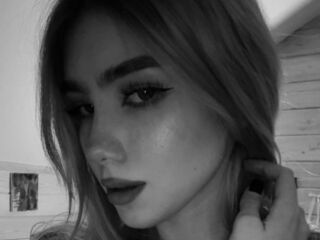 camgirl video chat room EmmaBlond