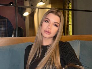 live cam girl gallery EmmyRamsdell