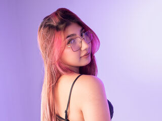 cam girl fingering EstefaniCastillo