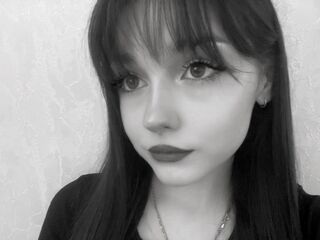 cam chat room EvelynnCaillouet