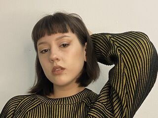 webcam show FannieRasberry