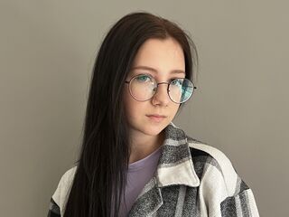 camgirl masturbating with dildo FeliceHeritage