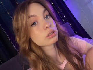 cam girl masturbating with vibrator FlorenceBowring