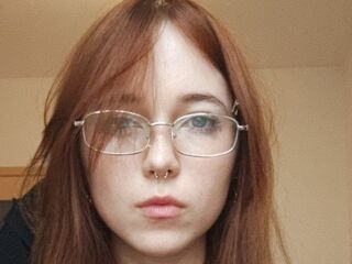 hot cam girl masturbating with sextoy GretaFalkenberg