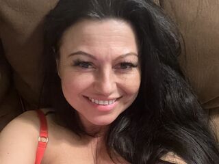 shaved pussy webcam HaileyHavens