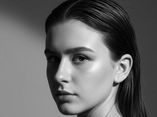 jasmin webcam model HildaBarzey