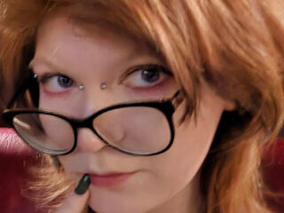 beautiful camgirl InezHiefnar