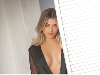 hot strip tease web cam IrinaMolkova