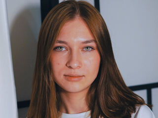 live free chat JaniceHumprey