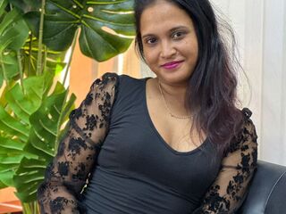 closeup JasmineLoony