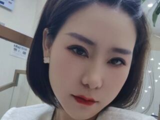 masturbating girl JelenaBeIIa