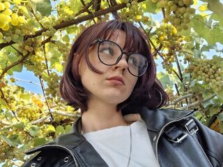 free jasmin cam JuliannMunning