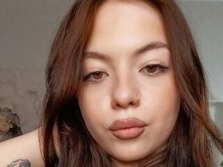 nude gamgirl JulioCorner