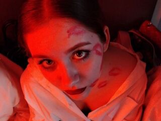 girl showing pussy JuneGutierrez