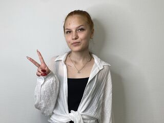 webcam live show KarineBrinkmeyer