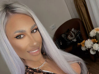 live chatroom KarlaBart