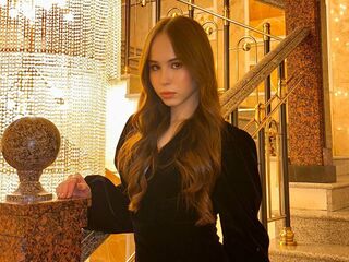 free live chatroom KaryNeil