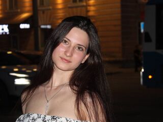 naked webcam girl fingering KarynVenegas