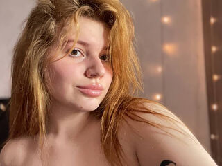 naked girl with webcam fingering KasandraSunrises