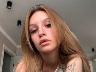 hot naked webcam girl KendraHawks