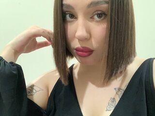 naughty cam girl masturbating KylieeAngel