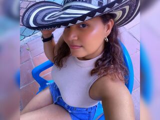 free live chat LauraPhol