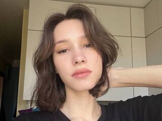 camwhore spreading pussy LavondaAlvizo