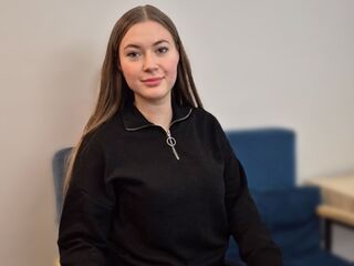 hot webcam slut LeaDarcy