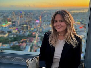 nude web cam LilyBel