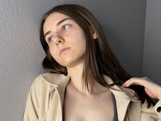 hot cam girl masturbating with sextoy LinnGriff