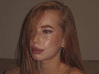 camgirl photo LisaCornerd
