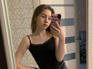 topless webcamgirl LizbethBulmer