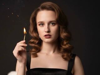 camslut topless LolaCoresh