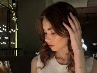 fingering webcamgirl picture LuxeLina