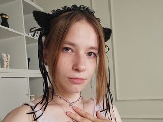 nude webcamgirl pic LynetteHeart