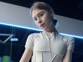 nude camgirl pic MammieRamp