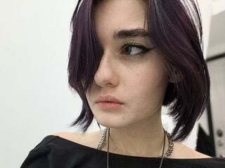 naked girl with webcam masturbating MarceleneLierz